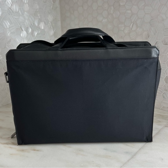 TUMI BRIEFCASE - Picture 4 of 6